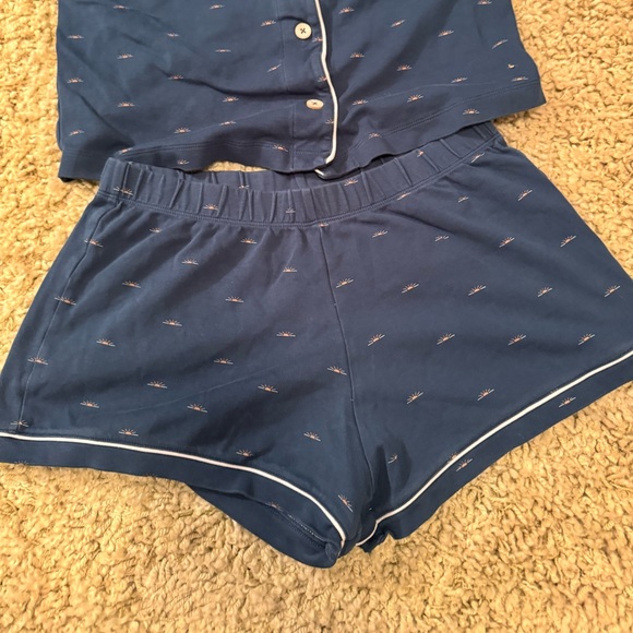 Roller rabbit x Faherty pj set size small - Picture 4 of 5